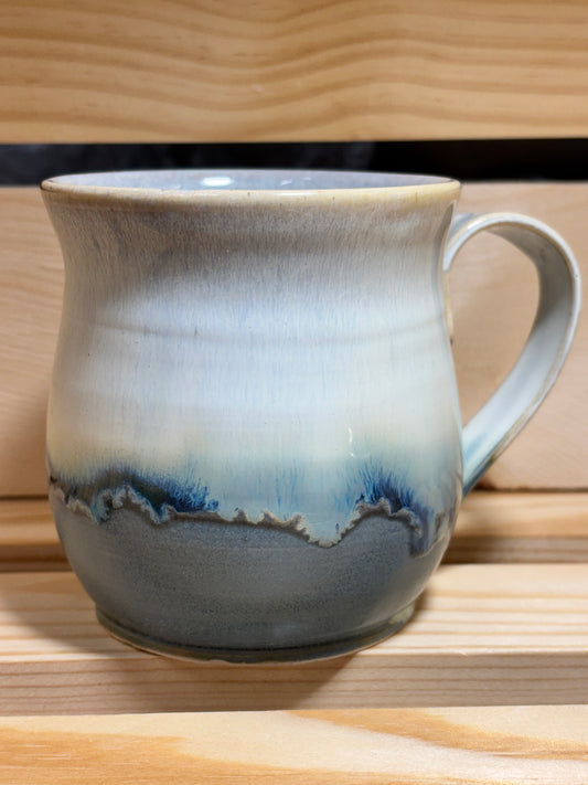 14oz(+\-) dark and light blue mugs